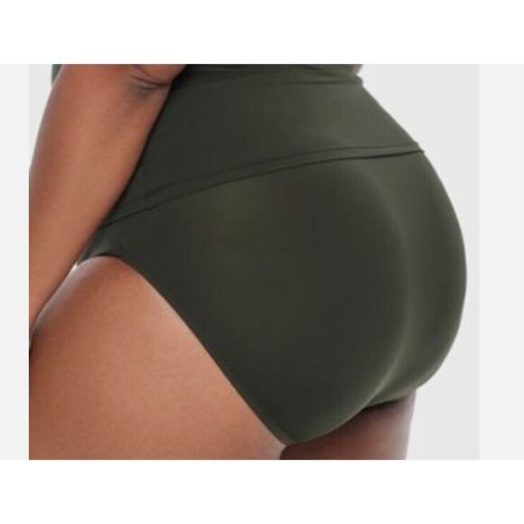 Ralph Lauren Solid Olive Green Shirred High-Waist Green Size 18W NWT - Picture 3 of 6